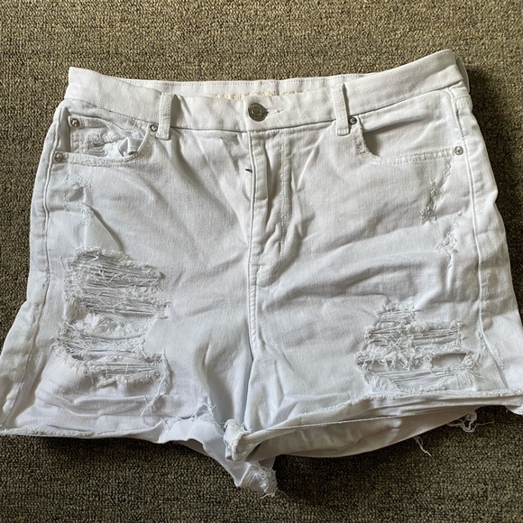 American Eagle Shorts - Picture 1 of 4